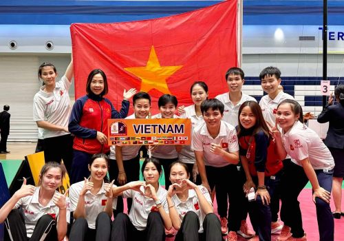 Cầu mây Việt Nam có 2 Huy chương đồng nội dung Hoop tại Kings Cup 2024